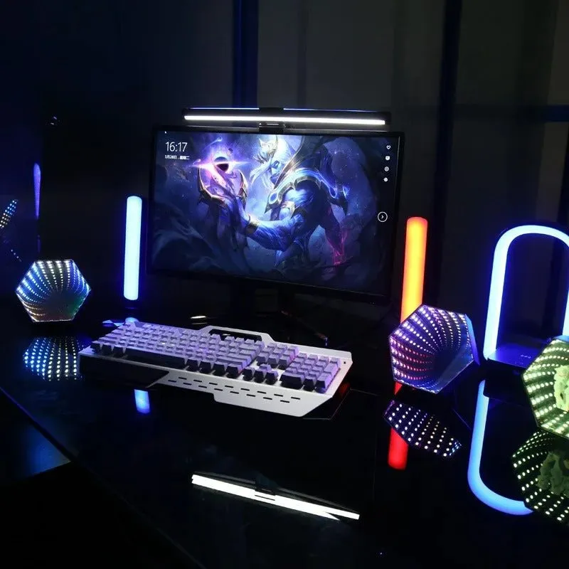 3D Infinity Mirror Tunnel Light - Hypnotic RGB Illumination