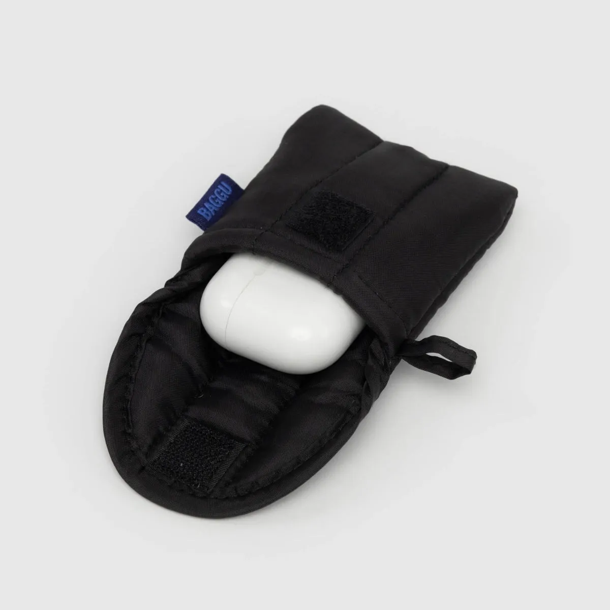 Baggu Puffy Earbuds Case in Black