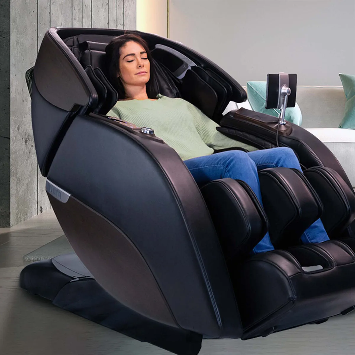 Kyota Nokori M980 Syner-D Massage Chair - Certified Pre-Owned