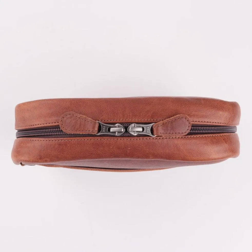 WMK221028 - Leather Travel Tech Organizer